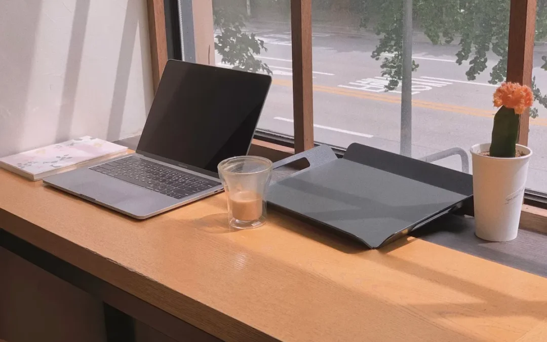 A Writer’s Day at UEM: Buffer Drafts, Edits, and Flow